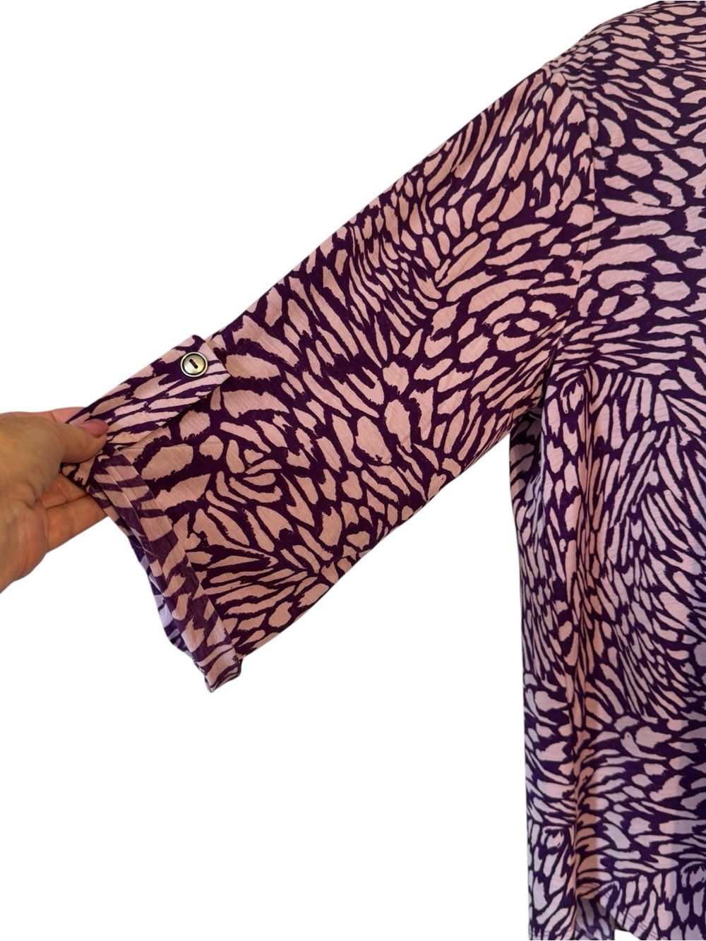 BEAUTIFUL Plus Size V‑Neck Tunic Top in Pink and Purple  2X   #E - Picture 4 of 8